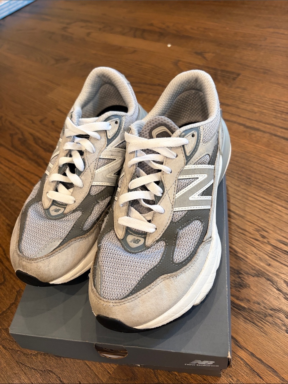 New Balance FuelCell 990v6 Kid’s Grey and White Sneakers